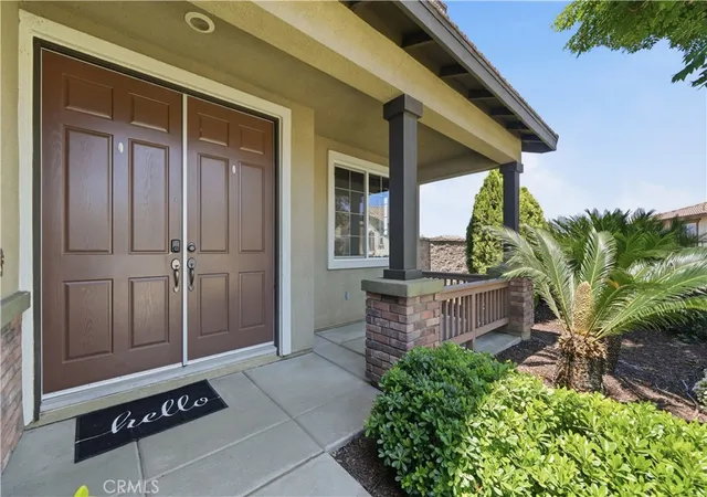 Photo 3 of Sale Pending at 30565 Alston Ln, Menifee, CA 92584 | MLS# SW26124208 | Listing updated on 2026-09-15