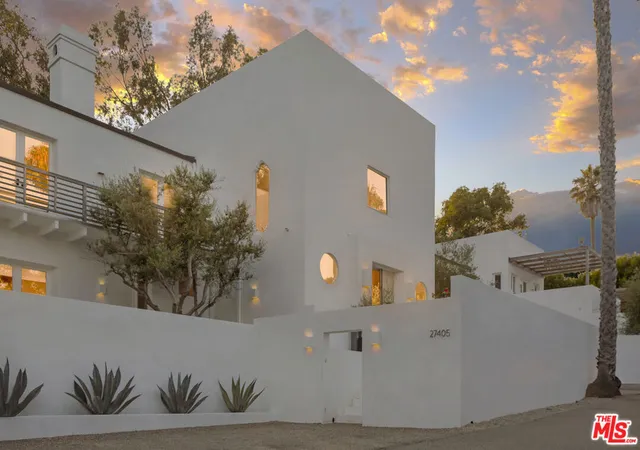 Photo 3 of Single family home for sale at 27405 Pacific Coast Hwy, Malibu, CA 90265 | MLS# 26844693 | Listing updated on 2026-09-14
