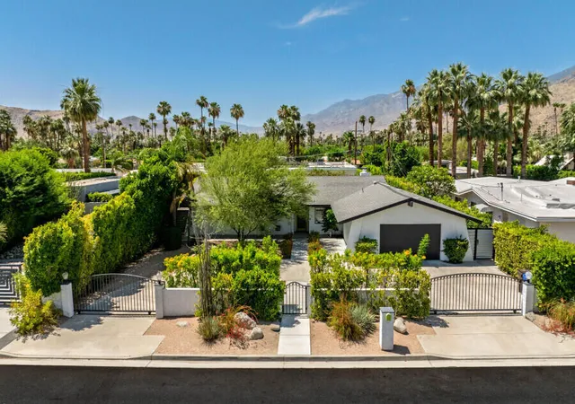 Photo 2 of Single family home for sale at 263 E Morongo Rd, Palm Springs, CA 92264 | MLS# 219148933PS | Listing updated on 2026-09-15