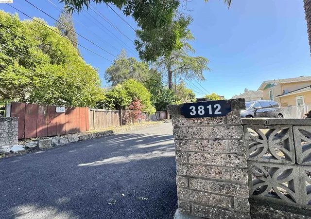 Photo 1 of Multi family home for sale at 3812 Whittle Ave, Oakland, CA 94602 | MLS# 41137615 | Listing updated on 2026-09-14