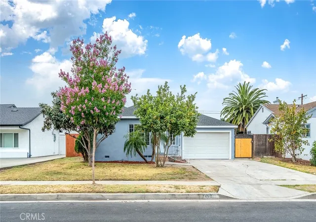 Photo 1 of Sale Pending at 903 N Broadacres, Compton, CA 90220 | MLS# WS26117182 | Listing updated on 2026-09-14