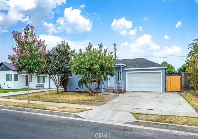 Photo 2 of Sale Pending at 903 N Broadacres, Compton, CA 90220 | MLS# WS26117182 | Listing updated on 2026-09-14