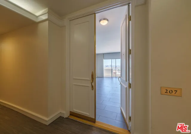 Photo 2 of Condo for sale at 1131 Alta Loma Rd #207, West Hollywood, CA 90069 | MLS# 26844667 | Listing updated on 2026-09-14