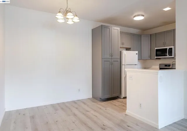 Photo 2 of Sale Pending at 3419 Bridgewood Ter #102, Fremont, CA 94536 | MLS# 41137698 | Listing updated on 2026-09-14