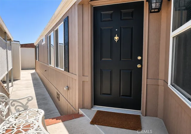 Photo 3 of Manufactured home for sale at 19361 Brookhurst, Huntington Beach, CA 92646 | MLS# OC26127292 | Listing updated on 2026-09-14