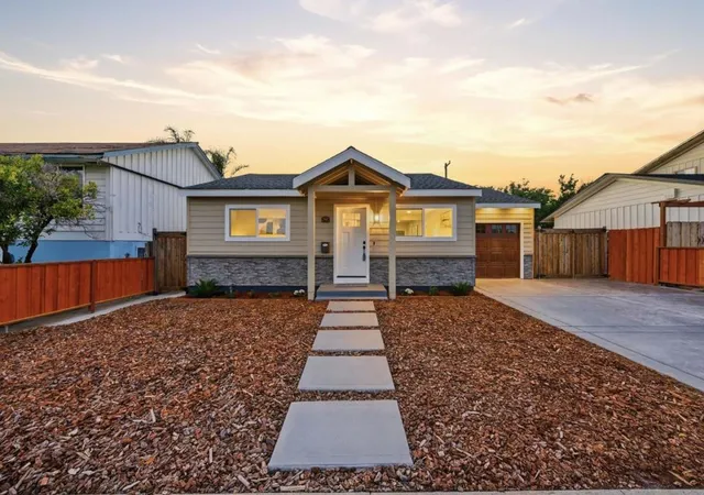 Photo 2 of Sale Pending at 2987 Patt Ave, San Jose, CA 95133 | MLS# ML82035909 | Listing updated on 2026-09-14