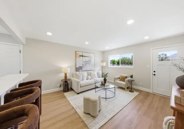 Photo 4 of Sale Pending at 2987 Patt Ave, San Jose, CA 95133 | MLS# ML82035909 | Listing updated on 2026-09-14