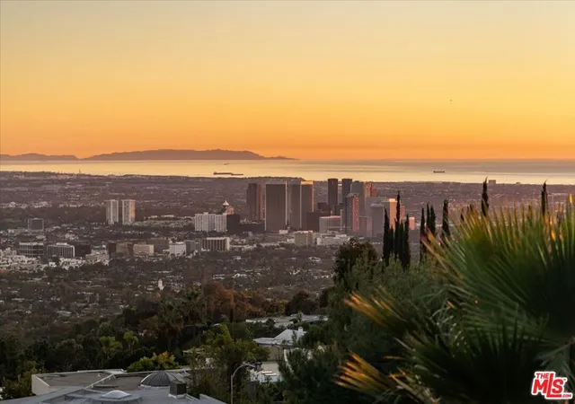 Photo 2 of Single family home for sale at 1740 Carla Ridge, Beverly Hills, CA 90210 | MLS# 26843839 | Listing updated on 2026-09-15