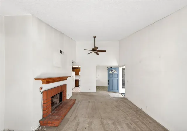 Photo 4 of Condo for sale at 1310 W Park Western Dr #160, San Pedro, CA 90732 | MLS# GD26127898 | Listing updated on 2026-09-18
