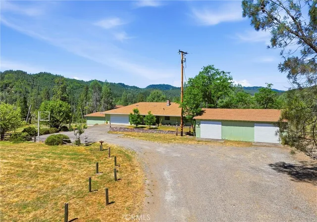Photo 1 of Single family home for sale at 8155 Sulphur Crk Rd, Middletown, CA 95461 | MLS# LC26063499 | Listing updated on 2026-09-15