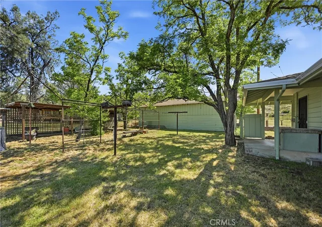 Photo 2 of Single family home for sale at 8155 Sulphur Crk Rd, Middletown, CA 95461 | MLS# LC26063499 | Listing updated on 2026-09-15
