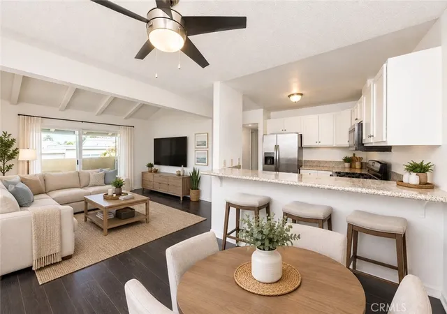Photo 3 of Condo for sale at 10636 Woodley Ave #34, Granada Hills, CA 91344 | MLS# SR26127260 | Listing updated on 2026-09-16