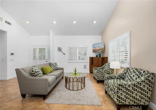 Photo 3 of Sale Pending at 3702 Petaluma, Long Beach, CA 90808 | MLS# PW26128235 | Listing updated on 2026-09-14