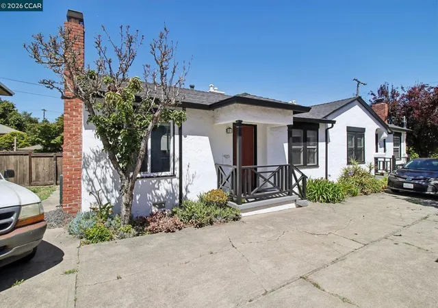 Photo 2 of Sale Pending at 1520 1522 Francisco St, Berkeley, CA 94703 | MLS# 41138211 | Listing updated on 2026-09-15