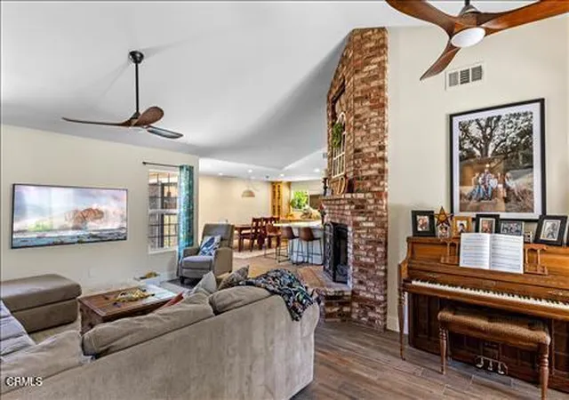 Photo 4 of Sale Pending at 23781 Port Royal Ct, Tehachapi, CA 93561 | MLS# V1-36996 | Listing updated on 2026-09-15