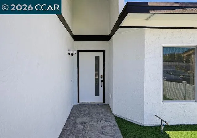 Photo 3 of Sale Pending at 5363 Sonoma Dr, Pleasanton, CA 94566 | MLS# 41138378 | Listing updated on 2026-09-15