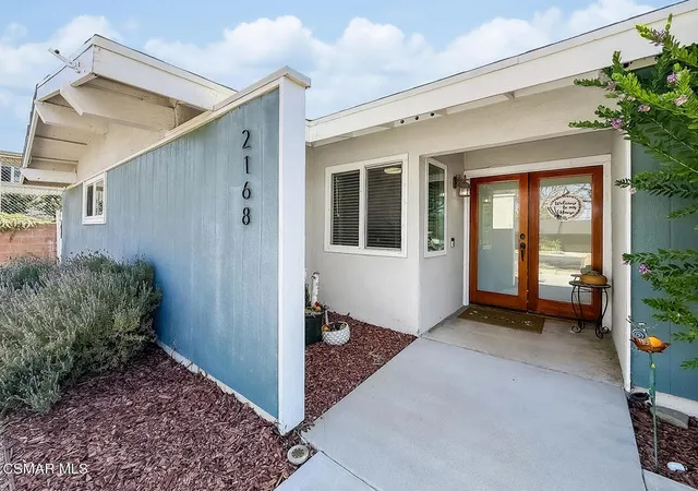 Photo 3 of Sale Pending at 2168 Young Ave, Thousand Oaks, CA 91360 | MLS# 226002842 | Listing updated on 2026-09-14