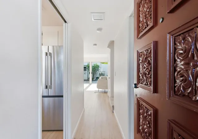 Photo 3 of Sale Pending at 1265 Riesling Ter, Sunnyvale, CA 94087 | MLS# ML82051321 | Listing updated on 2026-09-15