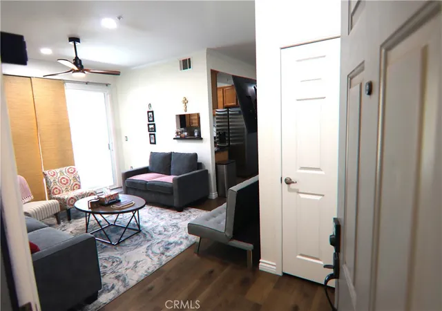 Listing Photo 5 - Condo for sale in building located at 375 Central, Riverside, CA 92507 - Unit #55