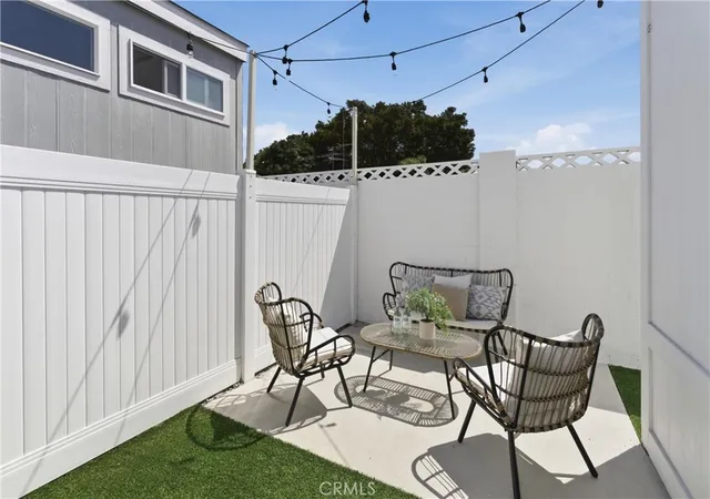 Photo 3 of Manufactured home for sale at 260 Mayflower, Newport Beach, CA 92660 | MLS# NP26128120 | Listing updated on 2026-10-06