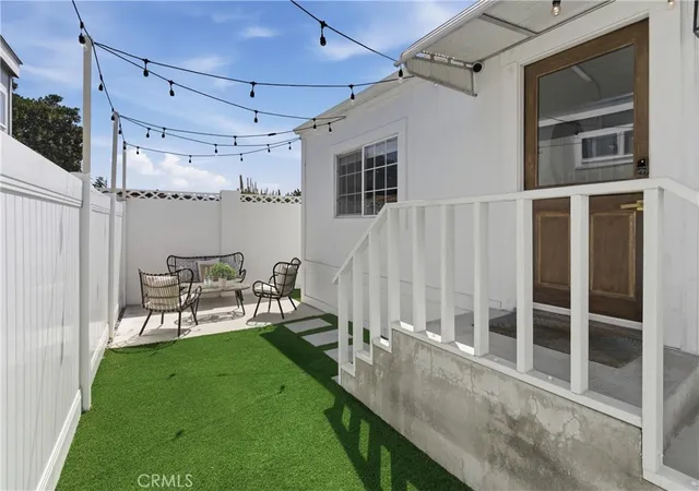 Photo 4 of Manufactured home for sale at 260 Mayflower, Newport Beach, CA 92660 | MLS# NP26128120 | Listing updated on 2026-10-06