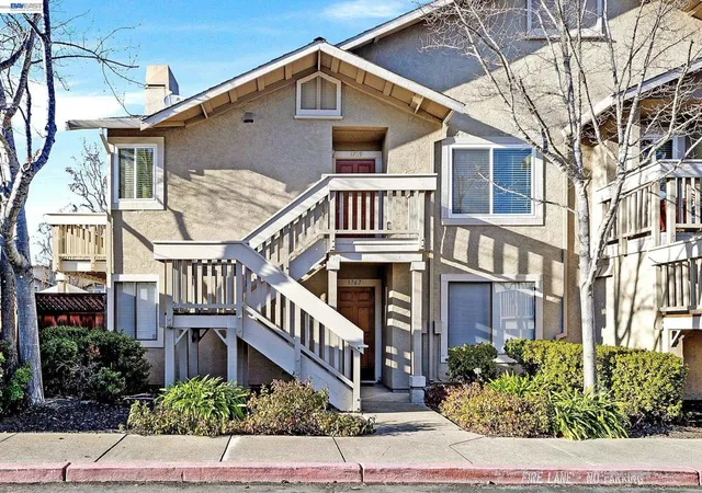 Photo 3 of Sale Pending at 3769 Crow Cyn Rd, San Ramon, CA 94582 | MLS# 41138738 | Listing updated on 2026-10-03