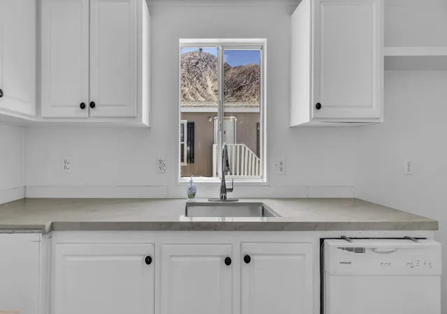 Photo 3 of Manufactured home for sale at 22840 Sterling Ave #87, Palm Springs, CA 92262 | MLS# 219149363DA | Listing updated on 2026-09-14