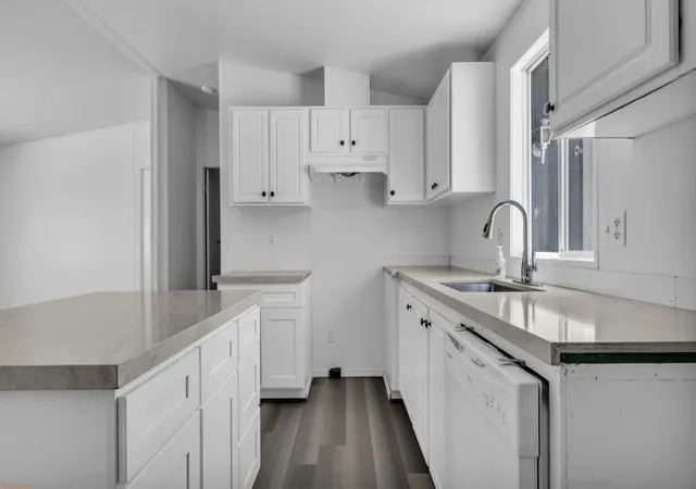 Photo 4 of Manufactured home for sale at 22840 Sterling Ave #87, Palm Springs, CA 92262 | MLS# 219149363DA | Listing updated on 2026-09-14