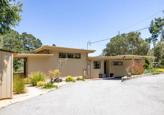 Photo 2 of Single family home for sale at 24875 N Carmel Hills Dr, Carmel, CA 93923 | MLS# ML82051514 | Listing updated on 2026-09-14