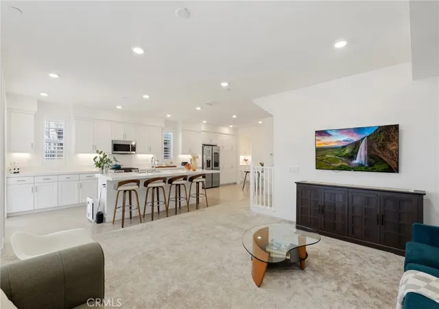Photo 2 of Condo for sale at 175 W La Palma Ave #6, Anaheim, CA 92801 | MLS# OC26134129 | Listing updated on 2026-09-15