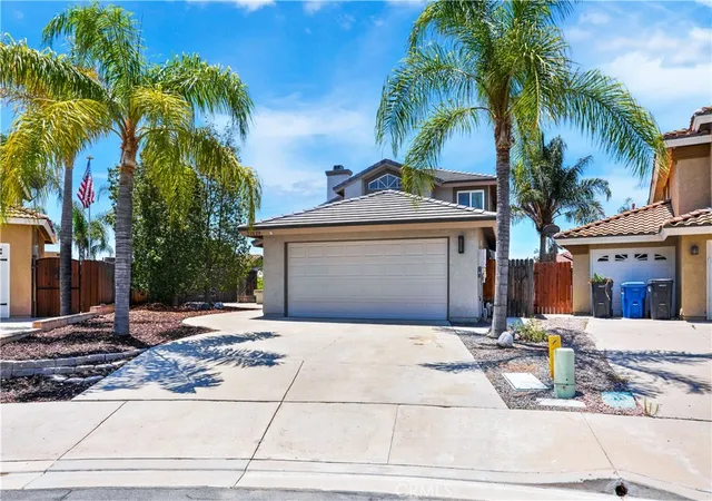 Photo 3 of Single family home for sale at 23839 Sweet Pea Ct, Murrieta, CA 92562 | MLS# SW26122317 | Listing updated on 2026-10-06