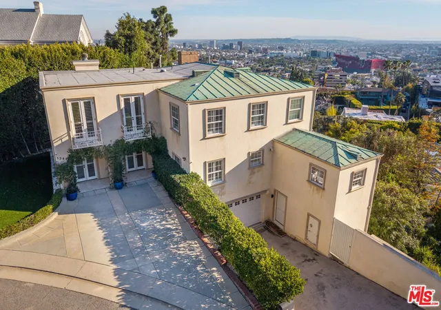 Photo 2 of Sale Pending at 1344 Belfast Dr, Los Angeles, CA 90069 | MLS# 26850097 | Listing updated on 2026-09-14