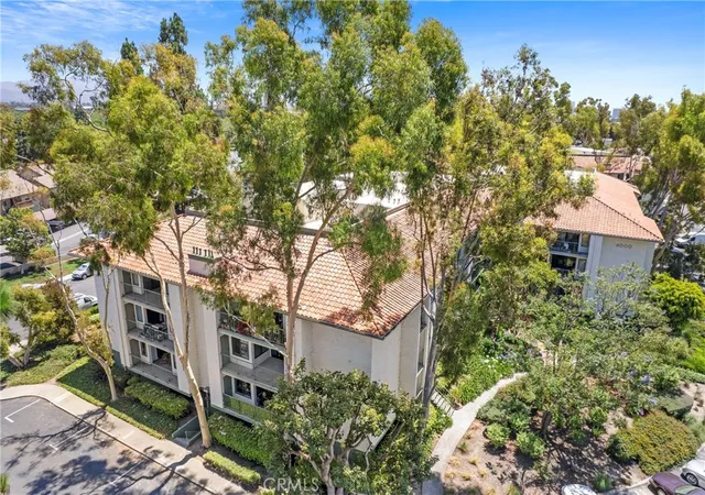 Photo 2 of Condo for sale at 4206 Apricot #4206, Irvine, CA 92618 | MLS# OC26133381 | Listing updated on 2026-09-15