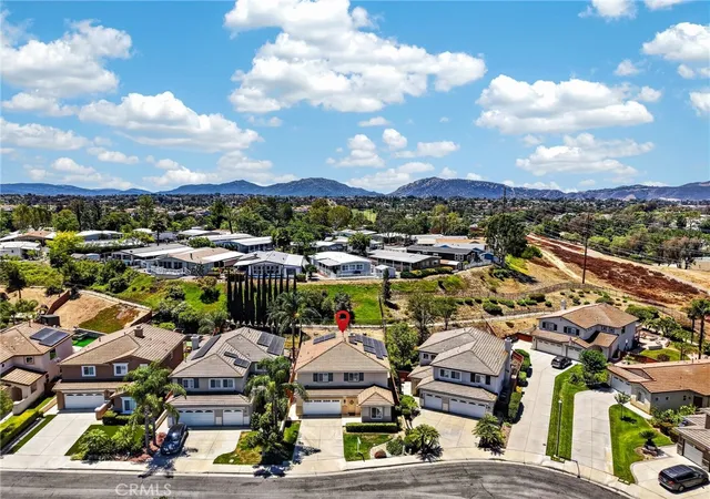 Photo 3 of Single family home for sale at 41211 Pine Tree, Temecula, CA 92591 | MLS# SW26135035 | Listing updated on 2026-09-27