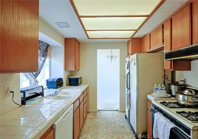 Photo 3 of Single family home for sale at 2714 Annapolis, San Bernardino, CA 92408 | MLS# IG26134763 | Listing updated on 2026-09-14