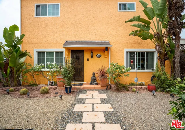 Photo 3 of Single family home for sale at 2045 Claudina Ave, Los Angeles, CA 90016 | MLS# 26850381 | Listing updated on 2026-09-14