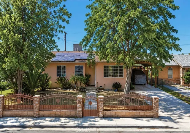Photo 2 of Sale Pending at 1418 Rosalia, Bakersfield, CA 93304 | MLS# PI26135544 | Listing updated on 2026-09-15