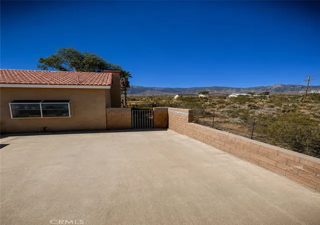 Photo 3 of Single family home for sale at 32842 Emerald, Lucerne Valley, CA 92356 | MLS# HD26135579 | Listing updated on 2026-09-15