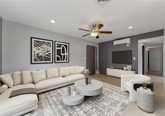 Photo 2 of Condo for sale at 28031 Sarabande #125, Canyon Country, CA 91387 | MLS# CV26135771 | Listing updated on 2026-09-15