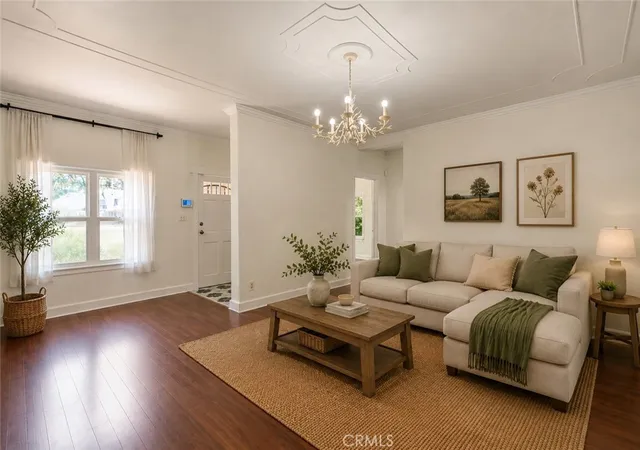 Photo 4 of Sale Pending at 4073 Cedar St, Riverside, CA 92501 | MLS# OC26135961 | Listing updated on 2026-09-15