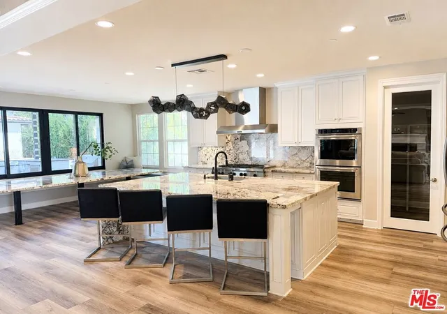 Photo 4 of Single family home for sale at 248 Snapdragon Ln, Glendora, CA 91741 | MLS# 26850119 | Listing updated on 2026-09-15