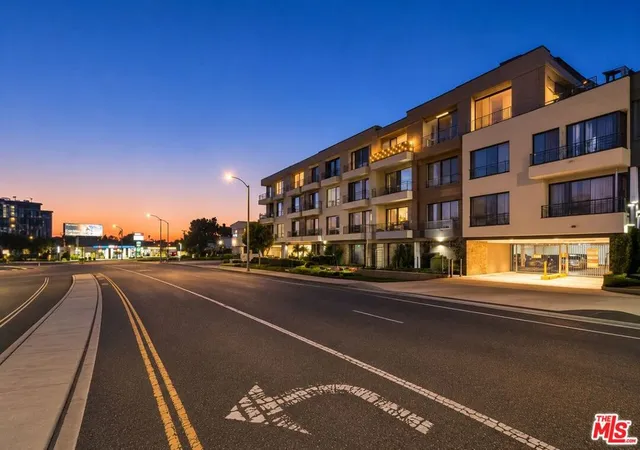 Photo 18 of Condo for sale at 7857 W Manchester Ave #110, Playa Del Rey, CA 90293 | MLS# 26851155 | Listing updated on 2026-09-30