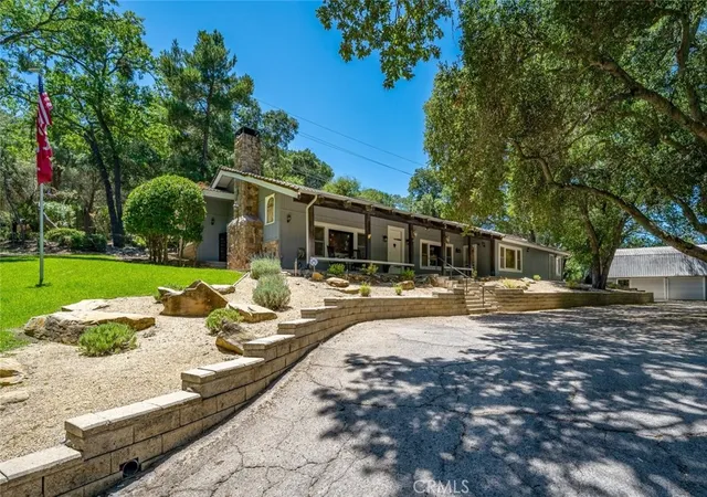 Photo 1 of Sale Pending at 1731 San Fernando Rd, Atascadero, CA 93422 | MLS# PI26130806 | Listing updated on 2026-09-15