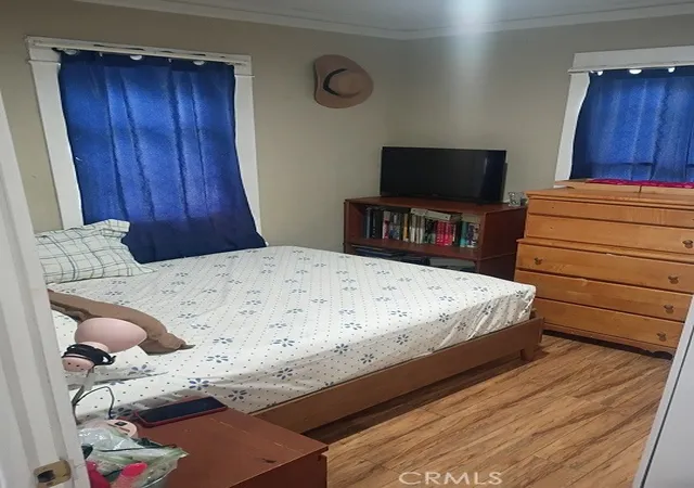 Photo 3 of Sale Pending at 9549 Defiance, Los Angeles, CA 90002 | MLS# DW26137314 | Listing updated on 2026-09-14
