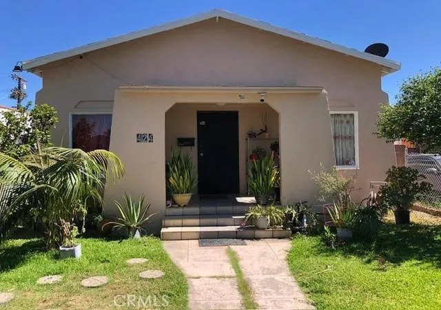 Photo 1 of Single family home for sale at 424 E 91st Street, Los Angeles, CA 90003 | MLS# DW26138357 | Listing updated on 2026-09-15