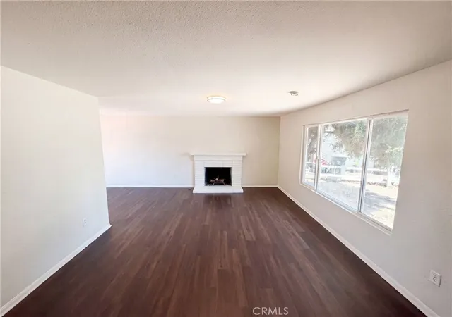 Photo 3 of Single family home for sale at 215 Laurel, Hemet, CA 92544 | MLS# IV26138664 | Listing updated on 2026-09-14