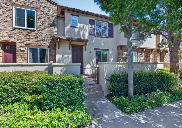 Photo 2 of Condo for sale at 90 Topaz, Irvine, CA 92602 | MLS# OC26138772 | Listing updated on 2026-09-14