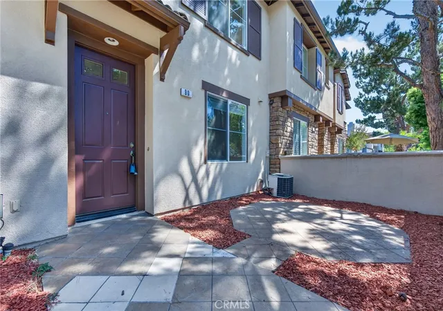 Photo 3 of Condo for sale at 90 Topaz, Irvine, CA 92602 | MLS# OC26138772 | Listing updated on 2026-09-14