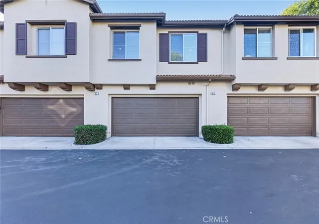 Photo 3 of Condo for sale at 90 Topaz, Irvine, CA 92602 | MLS# OC26138772 | Listing updated on 2026-09-14