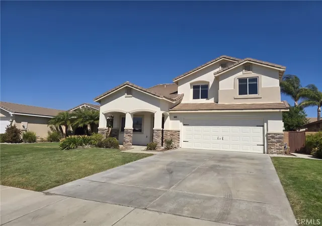 Photo 3 of Sale Pending at 30532 Pine Crk, Menifee, CA 92584 | MLS# SW26138616 | Listing updated on 2026-09-22